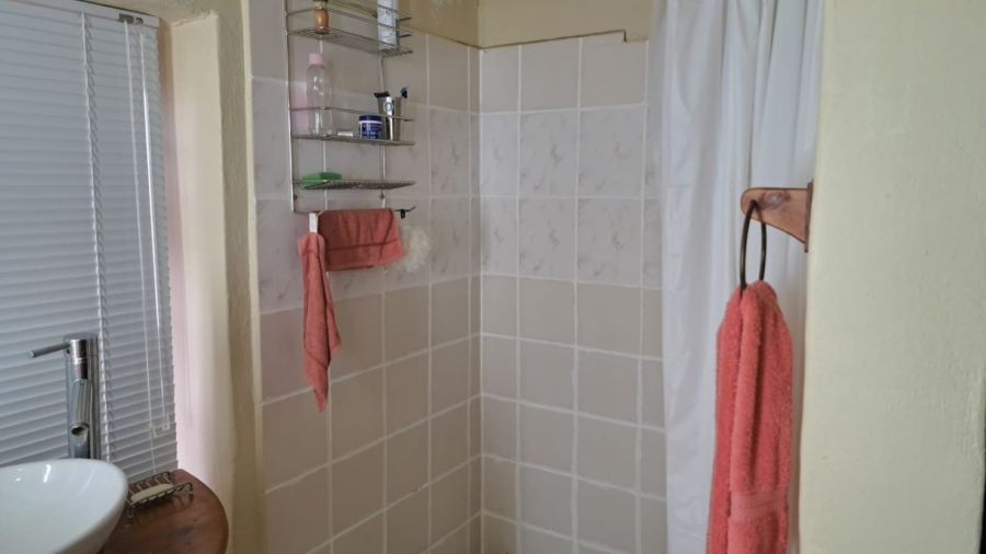 5 Bedroom Property for Sale in Caledon Western Cape